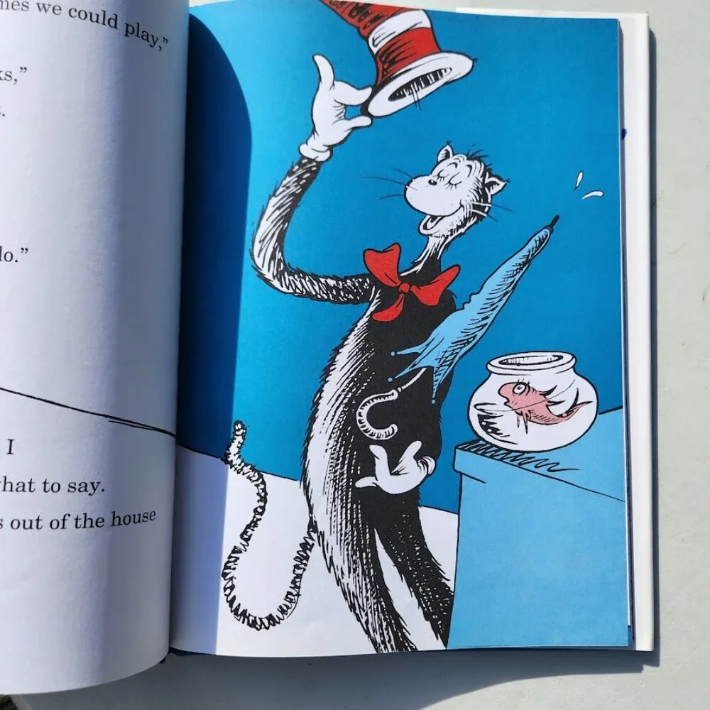 New The Cat in Hat By Dr. Seuss Book Hardcover Large Collector's Edition Makes a